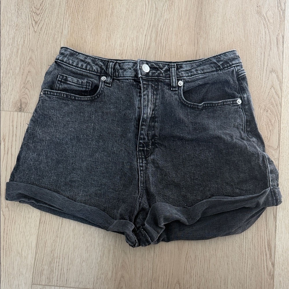 Wild Fable High Rise Curvy Rolled Cuff Shorts